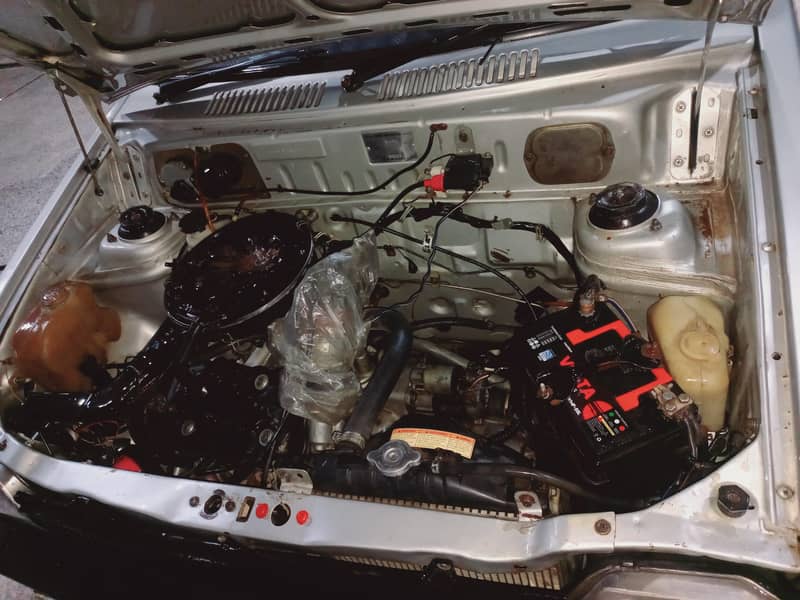 Mehran 2004 model. . 2