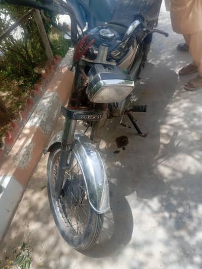 سارے کاغذات کلئیر ہے بائیک بھی اچھی کنڈیشن میں ہے