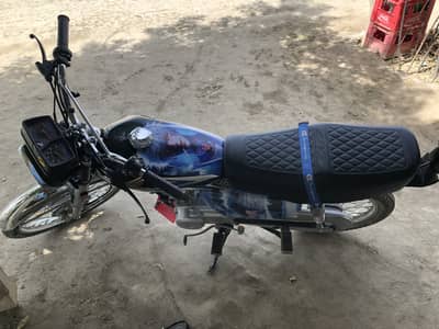 Honda CG 125 2025