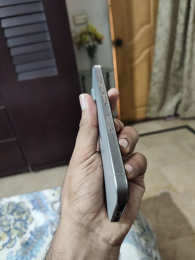 Iphone 16 pro 1