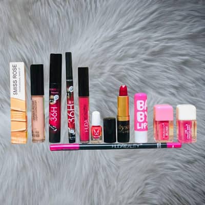 10 in 1 makeup set for women in Pakistan