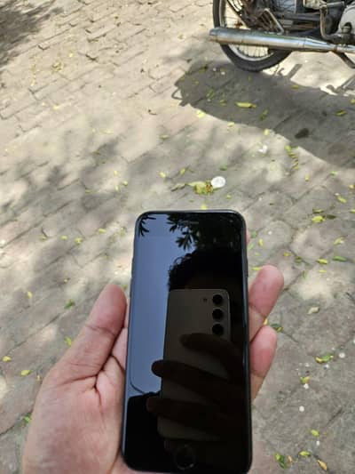 Iphone se 3rd generation