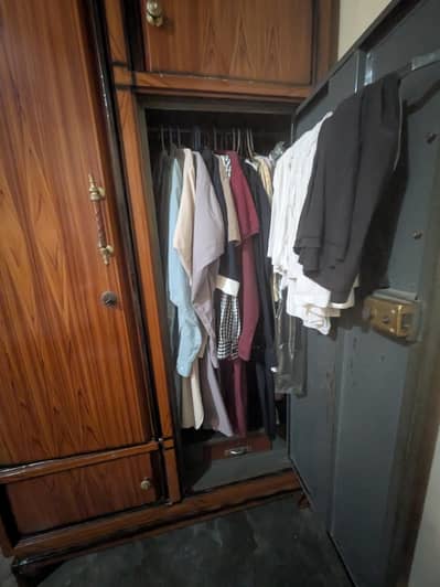 safe almari for sale