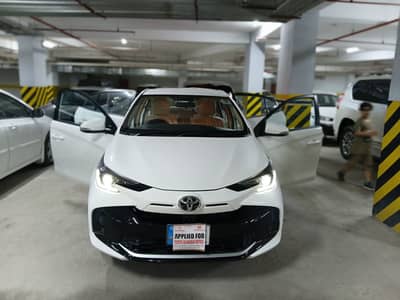 Toyota yaris 1.3 CVT gli 2025