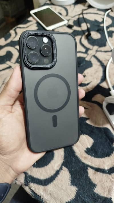 Iphone 16 pro max 256gb bypass