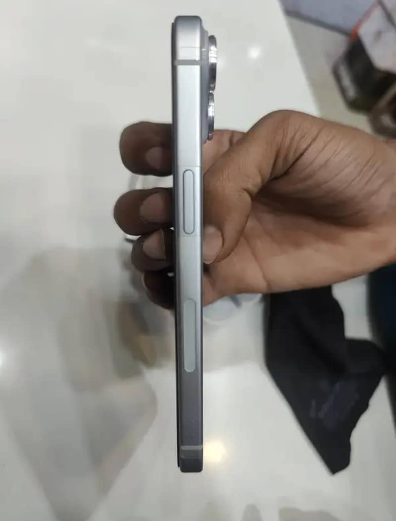 iphone 15 2