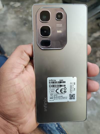 Only 3 Months Used with 8 Months warrnt Note 50 8/256 Brand new 10by10