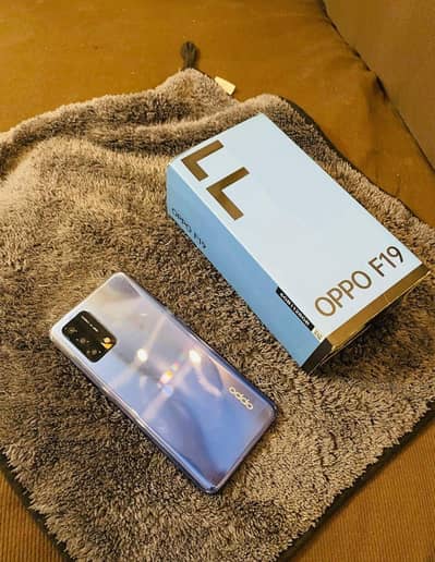OPPO F19 WITH ORIGINAL BOX 6/128