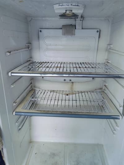 selling refrigerator