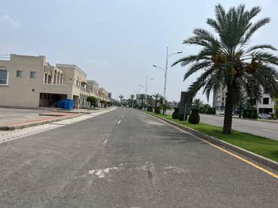 I RENT OUT A FLAT IN BAHRIA ORCHARD, LAHORE