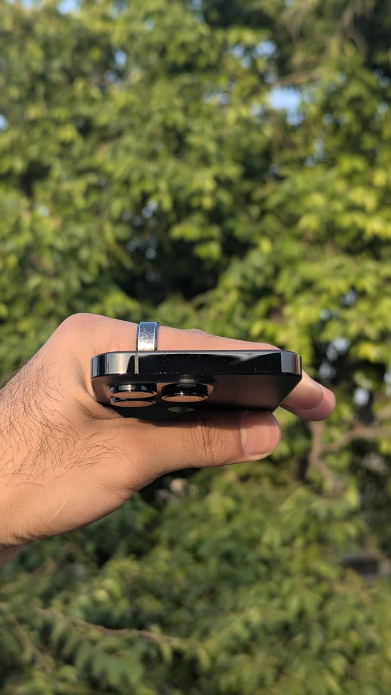 Apple iPhone 14 Pro 3