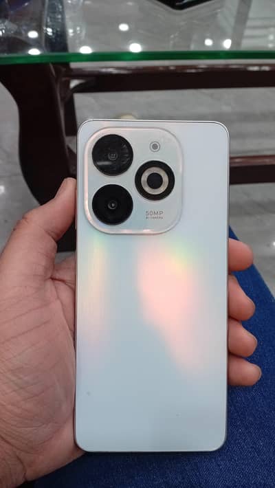 Infinix smart 8 pro