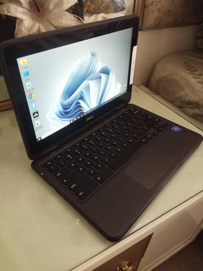 Dell 3100 touch 360 with bag