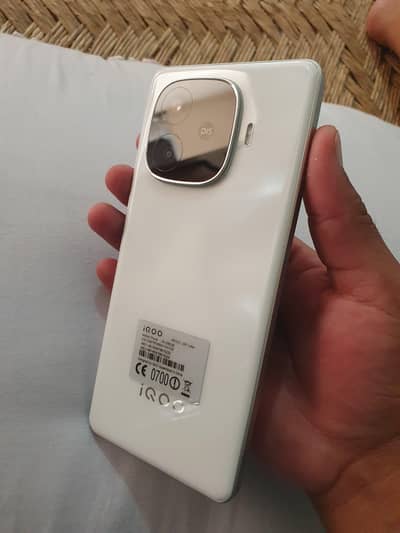 IQoo z9 turbo 16 256