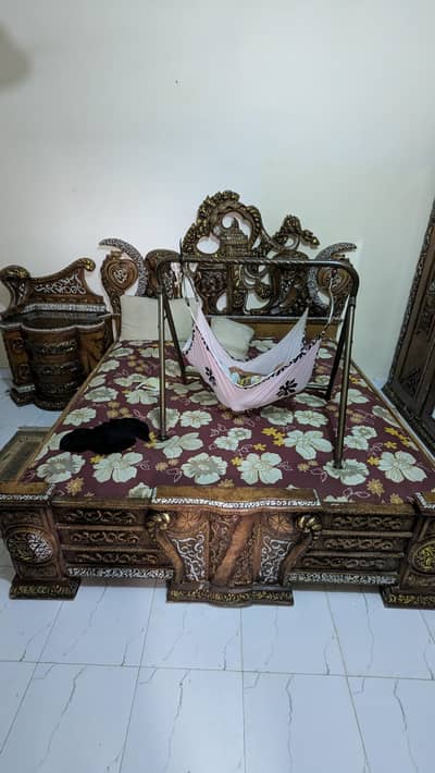 Royal furniture