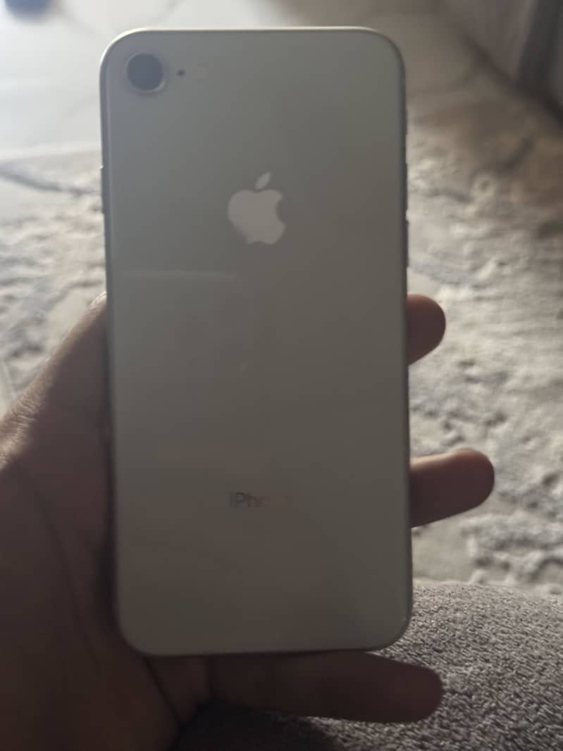 iPhone 8 4