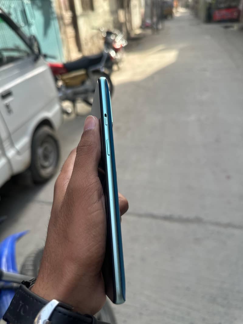 OnePlus 8T 5