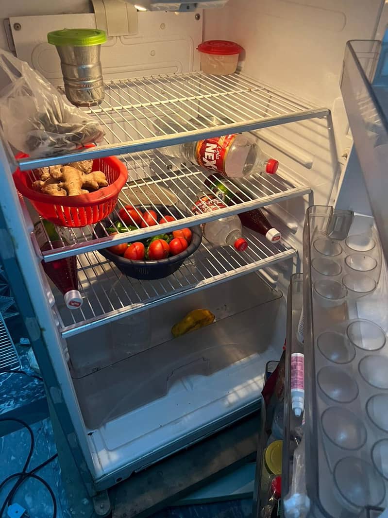 Dawlance fridge 1