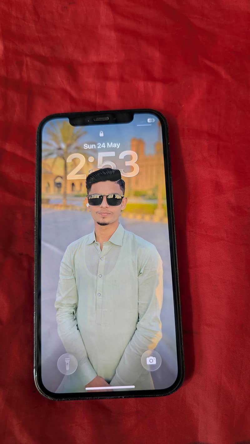 Apple iPhone 12 Pro 1