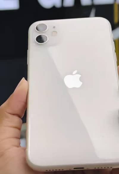 iPhone 11 factory unlock