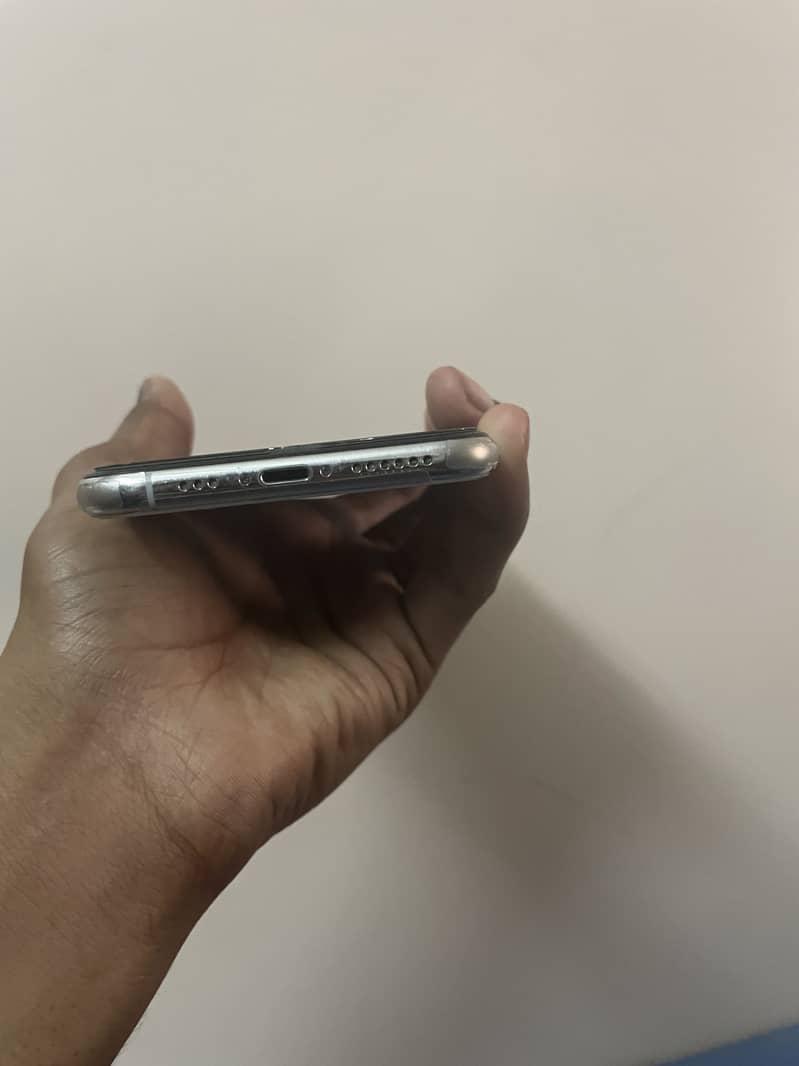 Iphone xs 3