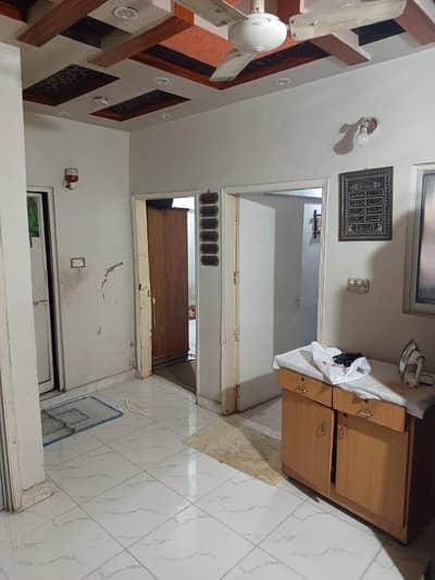 2 BEDS DRAWING DINING FLAT IN BOUNDARY WALL