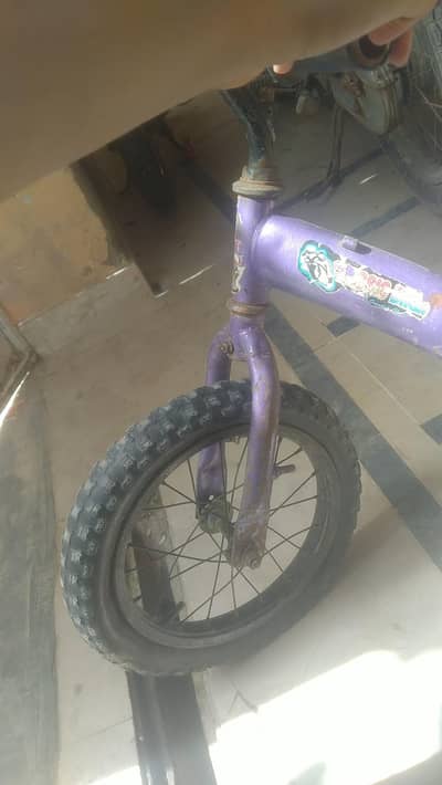 selling bicycle