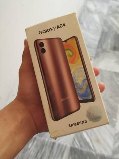 urgent sale mobile  Samsung  geniun