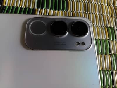 Vivo Y19s