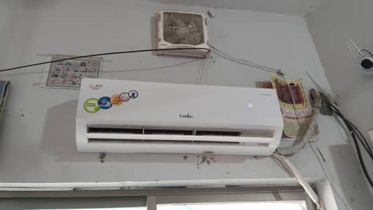 enviro ac 1.5 ton 1 year used
