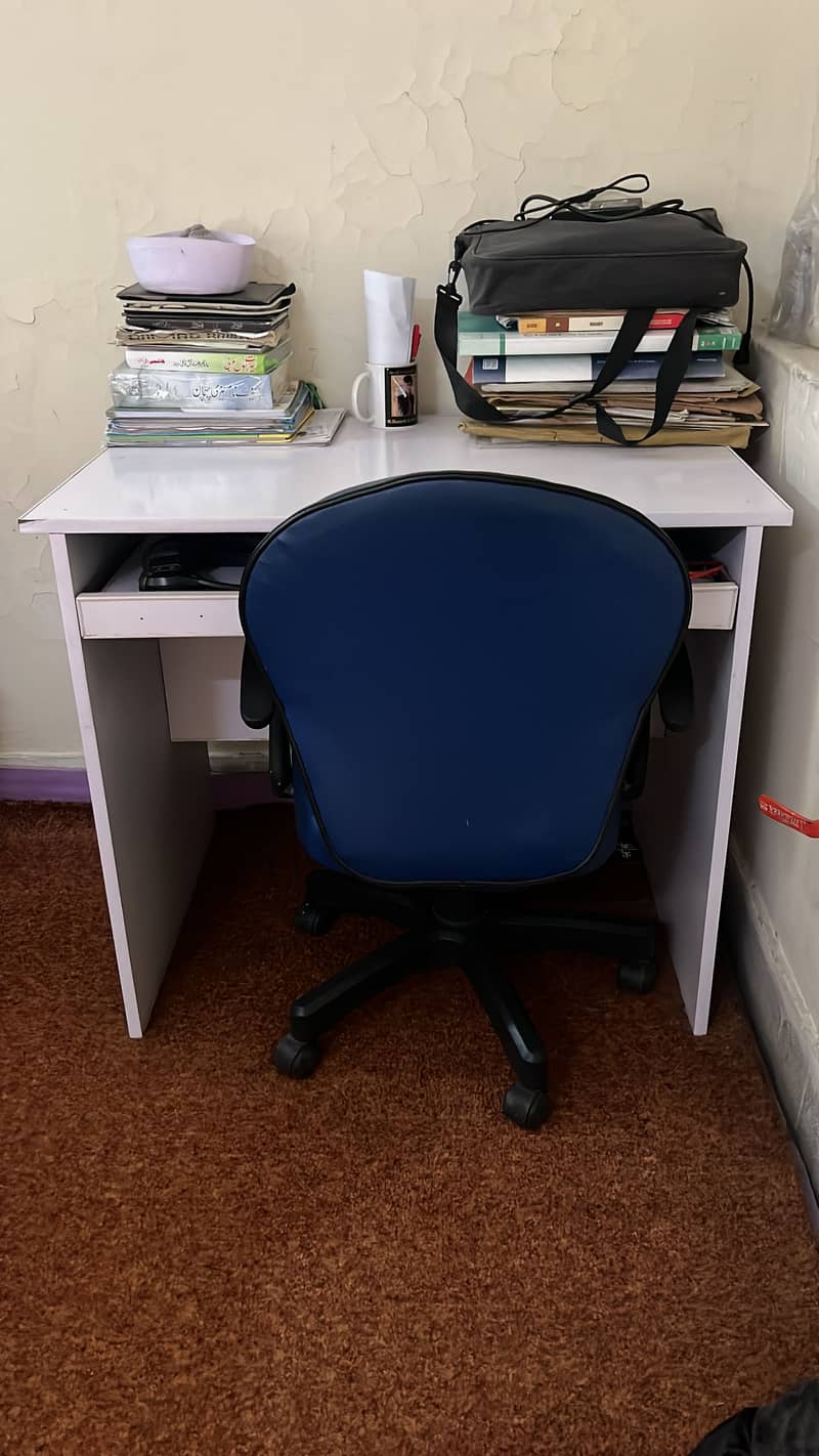 TABLE AND CHAIR - study table set 1