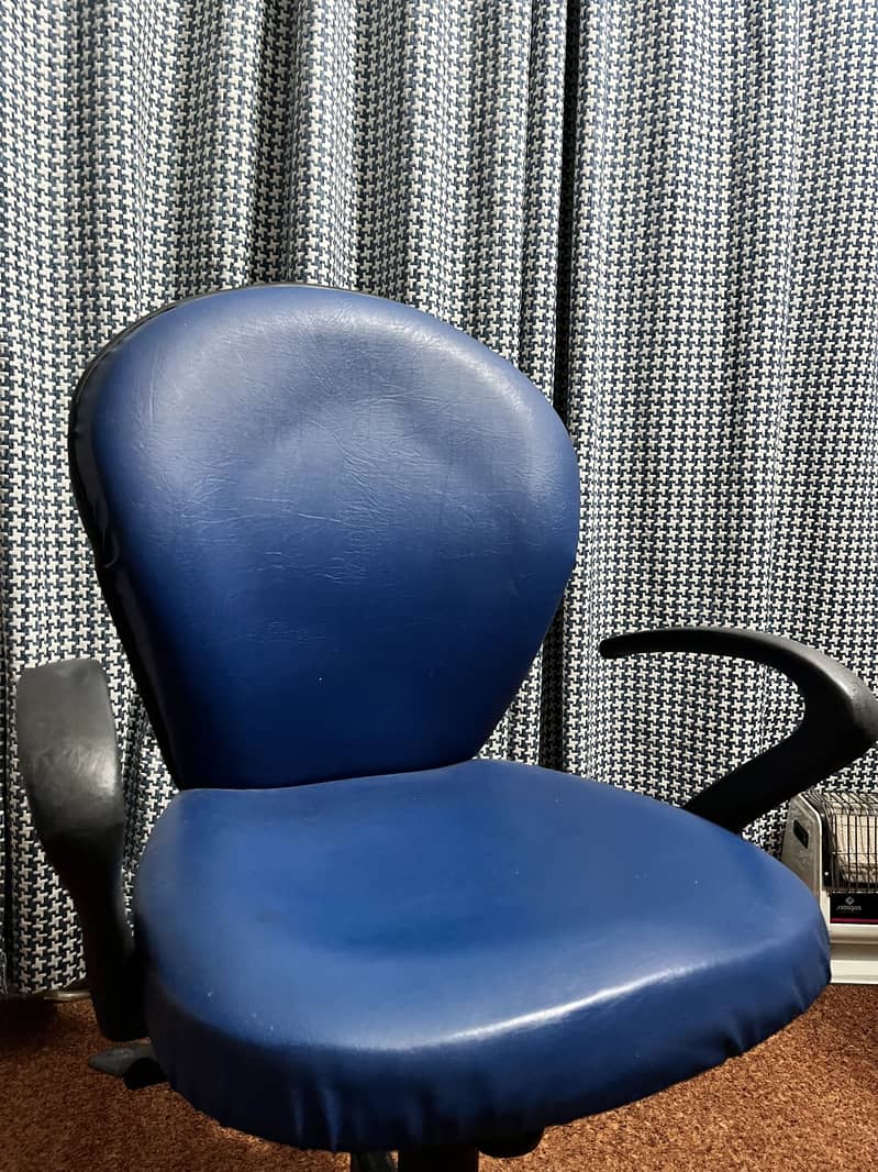 TABLE AND CHAIR - study table set 2