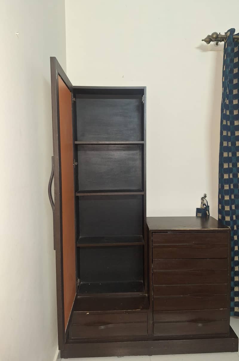 Dressing table 1