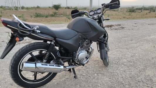 Yamaha YBR 125 – November 2015 Model For Sale