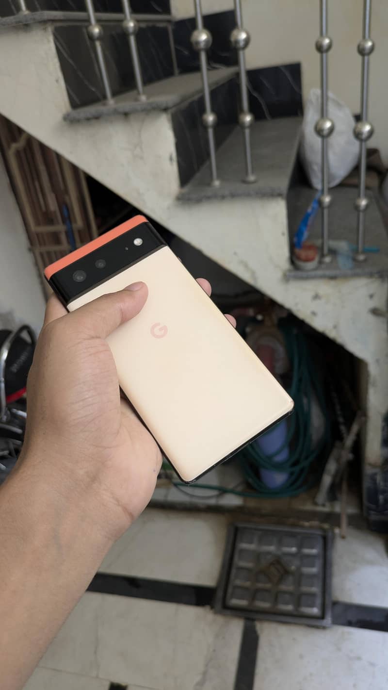 Google Pixel 6 2