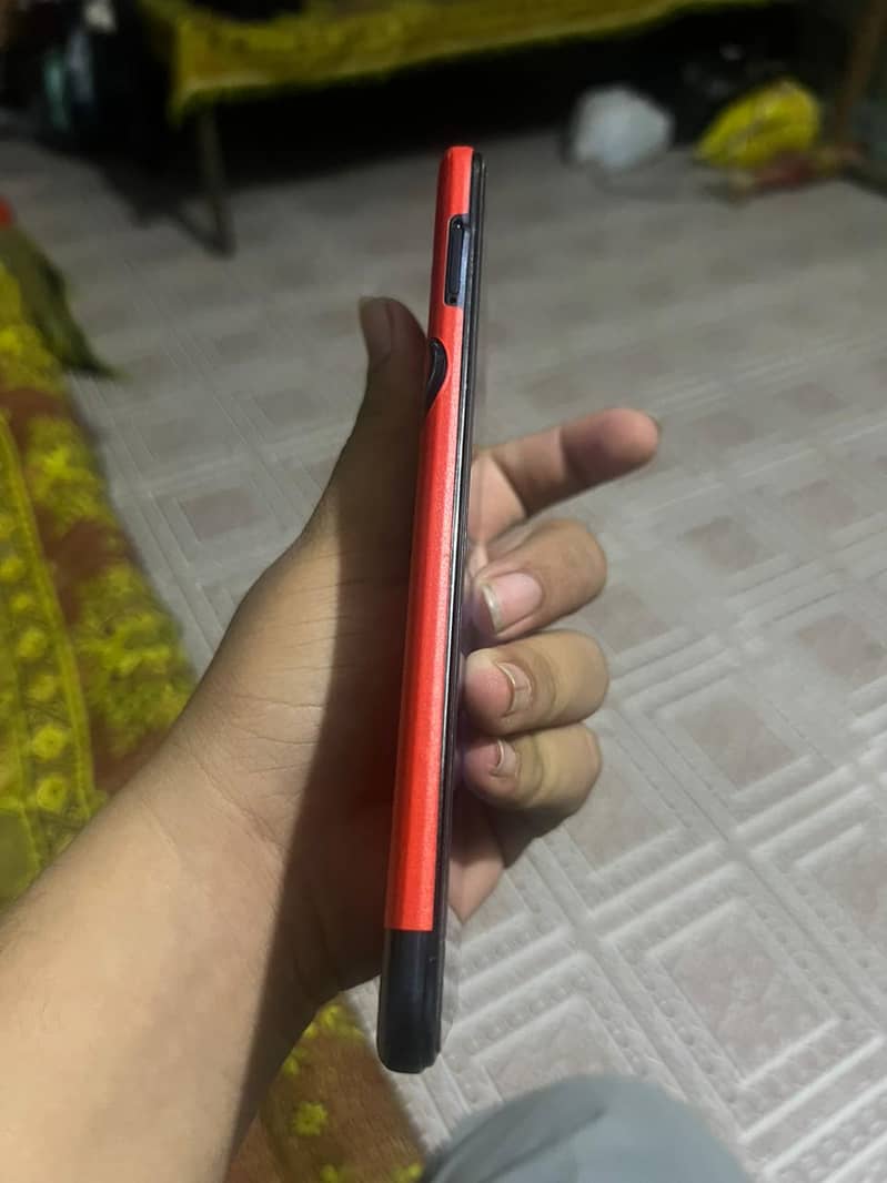 Tecno Pova 2