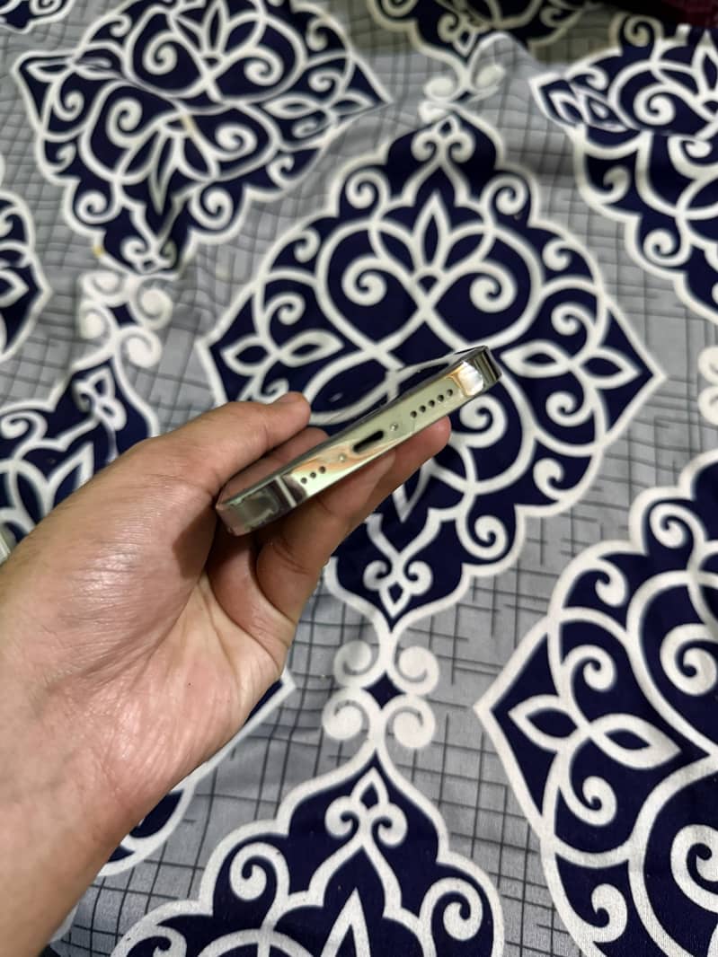14 pro 5