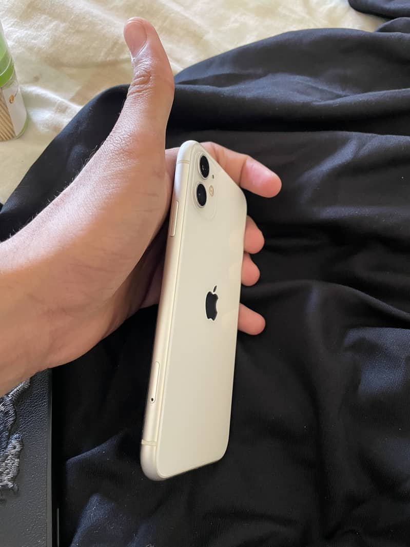 Apple iPhone 11 1