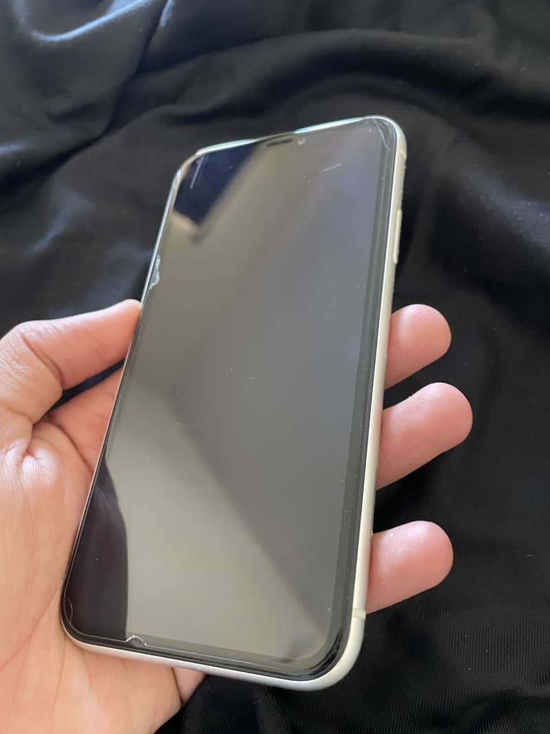 Apple iPhone 11 5