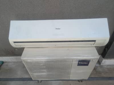 Haier AC 1.5  Ton all okay good condition total /0321/8888/564