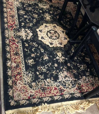 10/10 condition big black carpet Turkish