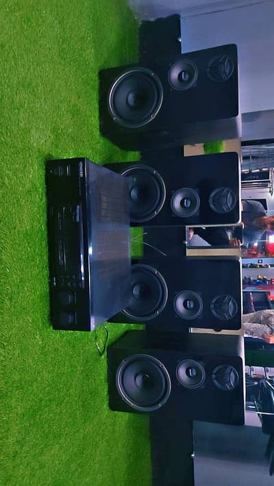 kenwood sound system with 4 speaker