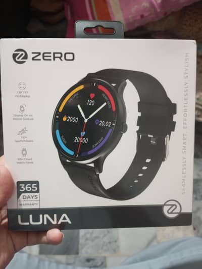 Zero Luna Smart Watch