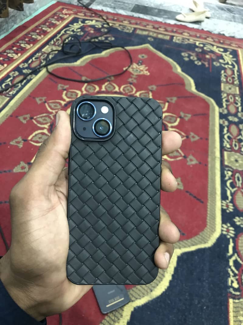iPhone 13 1