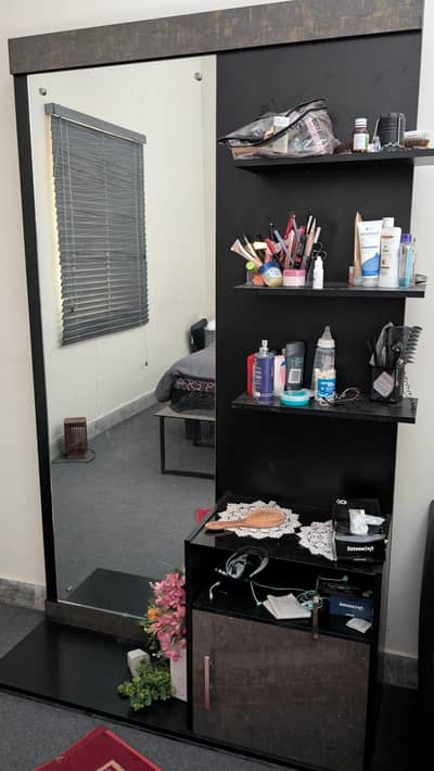 Habitt Dressing Unit with Full-Length Mirror & Storage Shelves