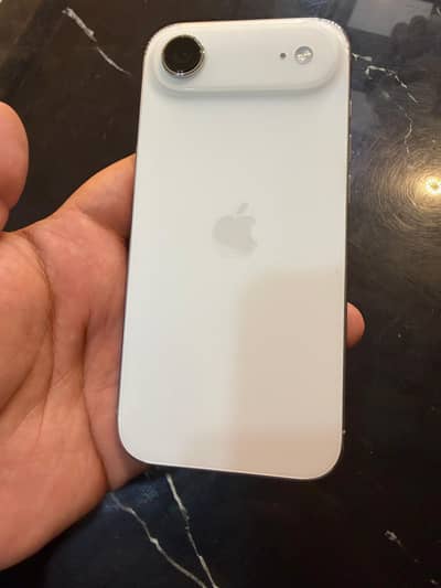 Iphone 17 air. 256GB