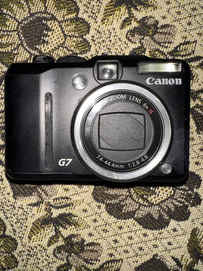 Canon Powershot G7 Digital Camera