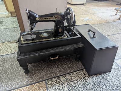 Singer Sewing Machine