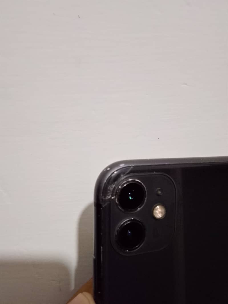 IPHONE 11 3