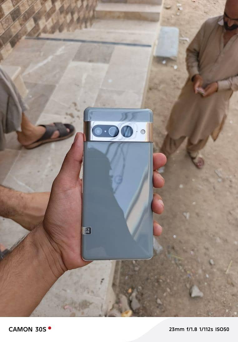 Google Pixel 7 Pro 0